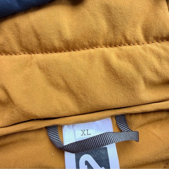 Flylow Quilted Parka Jacket Men Size XL High Fives Blue Outdoor Puffer - Picture 6 of 10